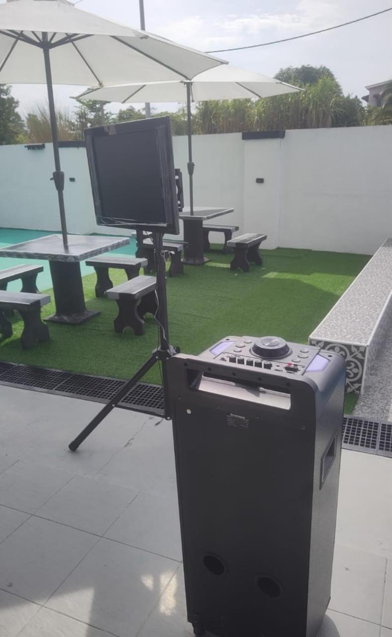 Saujana Perak Holiday home Seri Iskandar